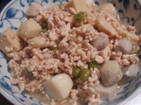 高野豆腐と里芋のそぼろ煮